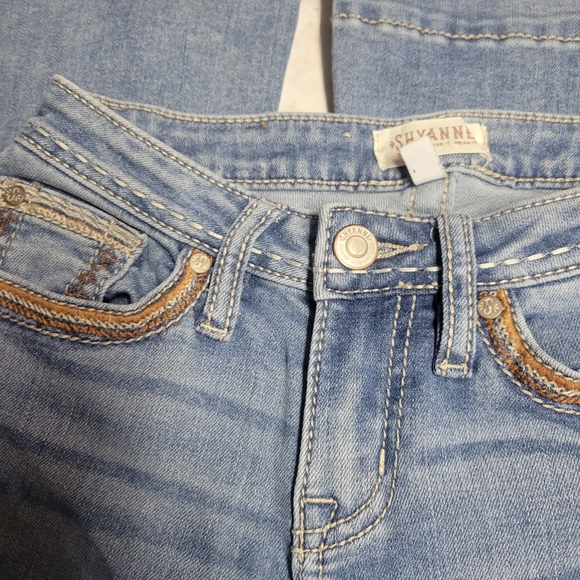 Shyanne Bootcut Jeans Women’s Size 25 Short Light Wash Embroidered Pockets - Picture 6 of 9
